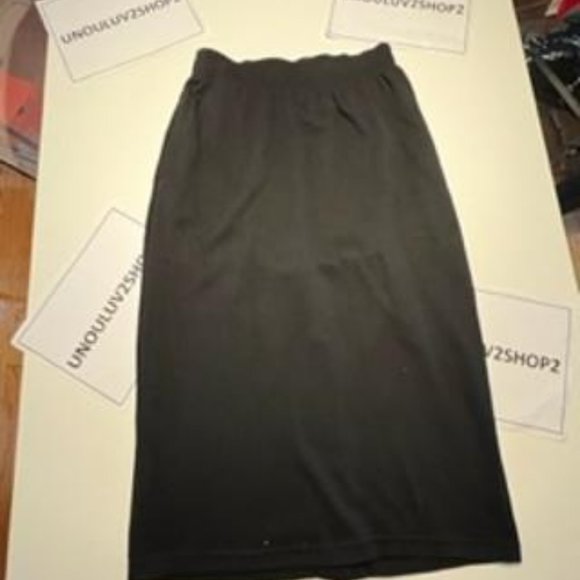 Jacque & KoKo Over The Knee Black Skirt - Picture 3 of 4